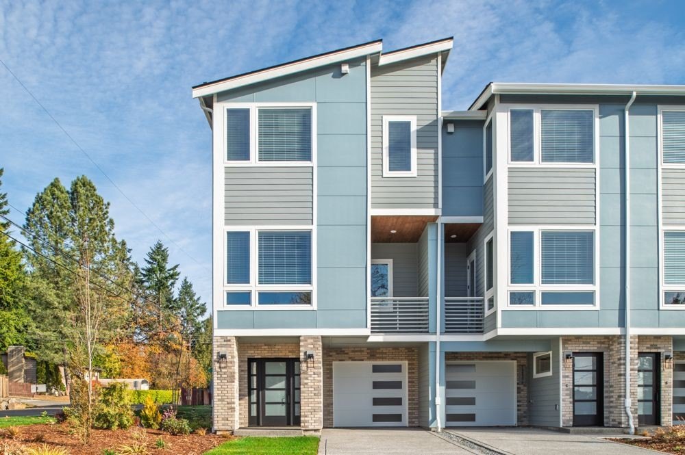 4 bed, 3.5 bath in Seattle