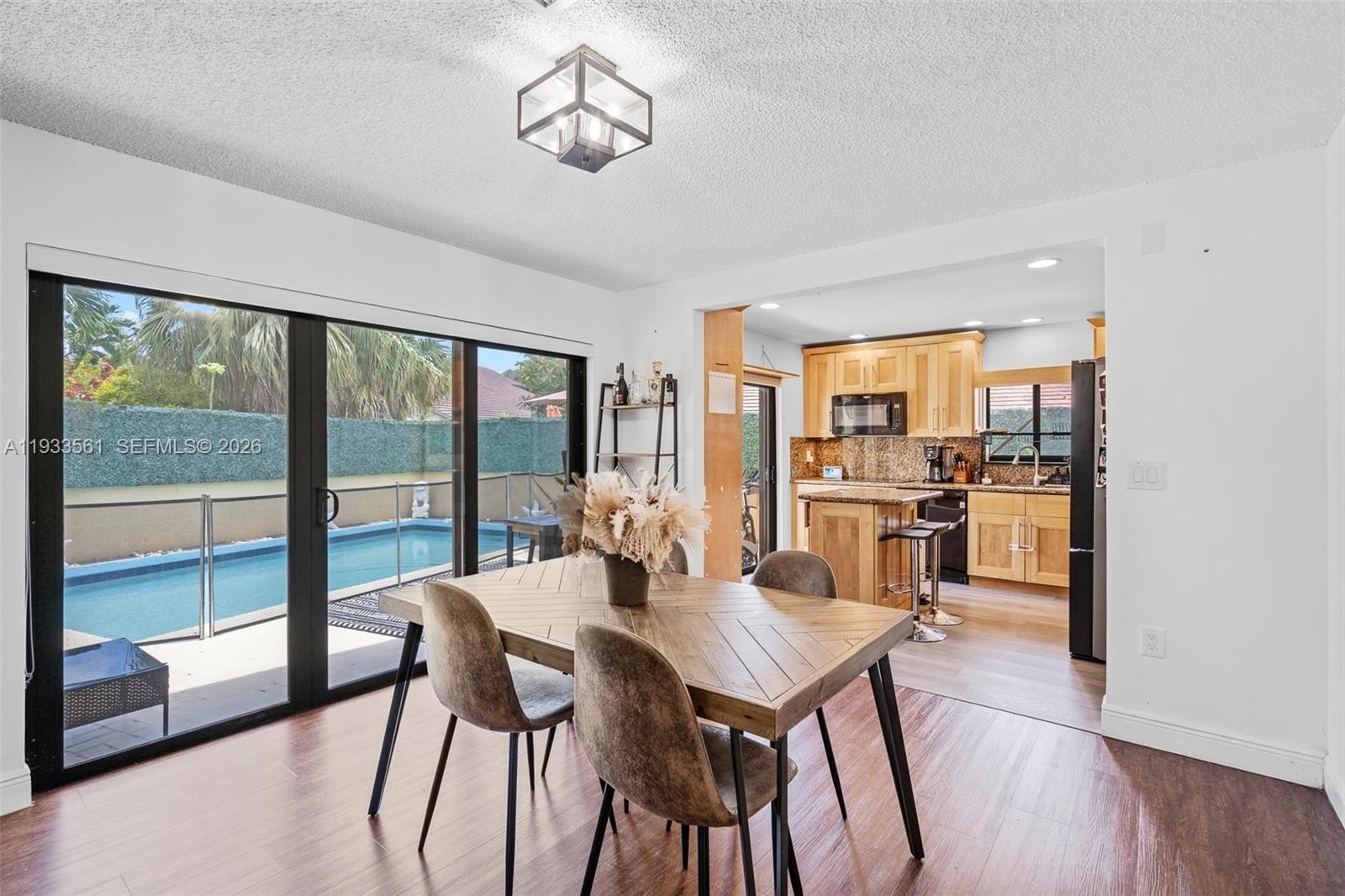 3 bed, 2 bath in Miami
