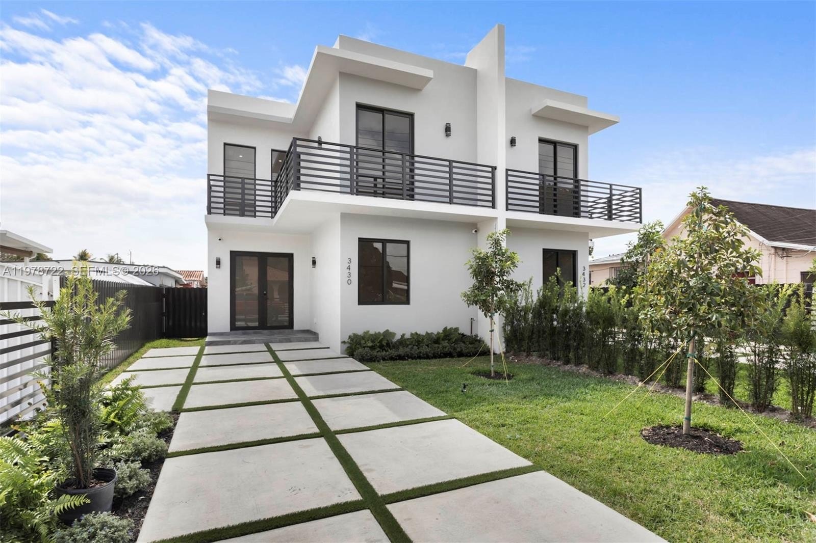 4 bed, 4 bath in Miami