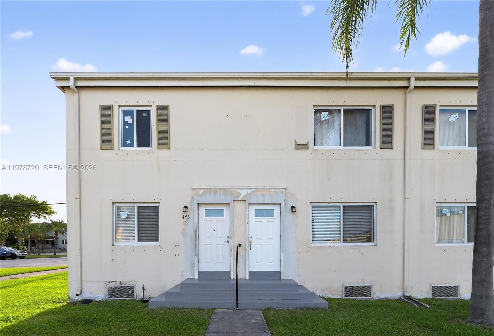 4 bed, 3 bath in Miami - Photo 2