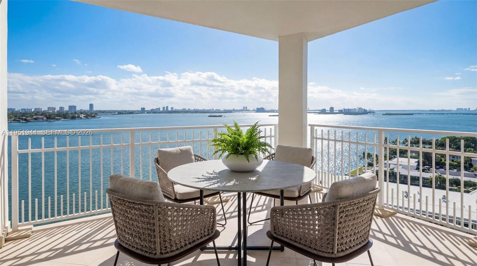 2 bed, 2 bath in Miami