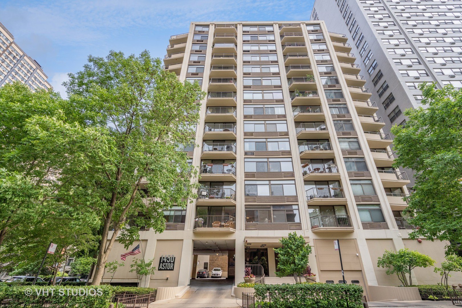 2 bed, 2 bath in Chicago