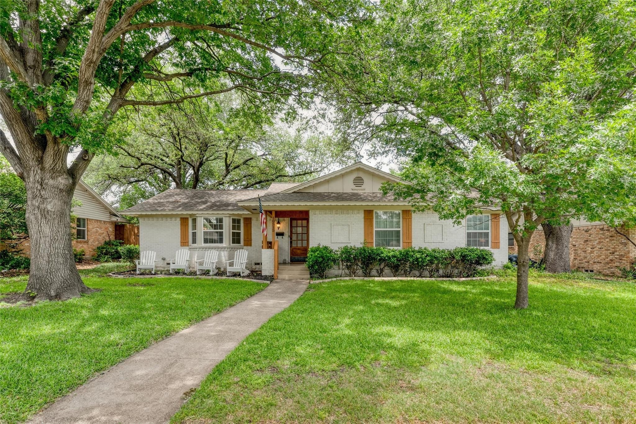 3 bed, 2 bath in Dallas