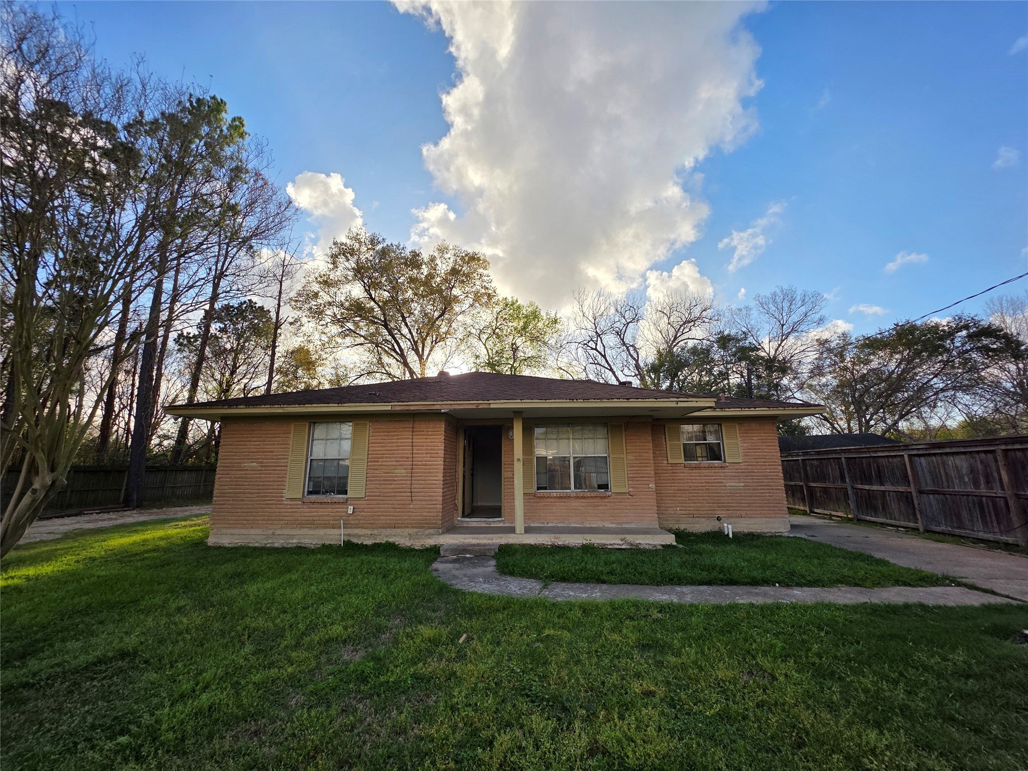 2 bed, 1 bath in Houston