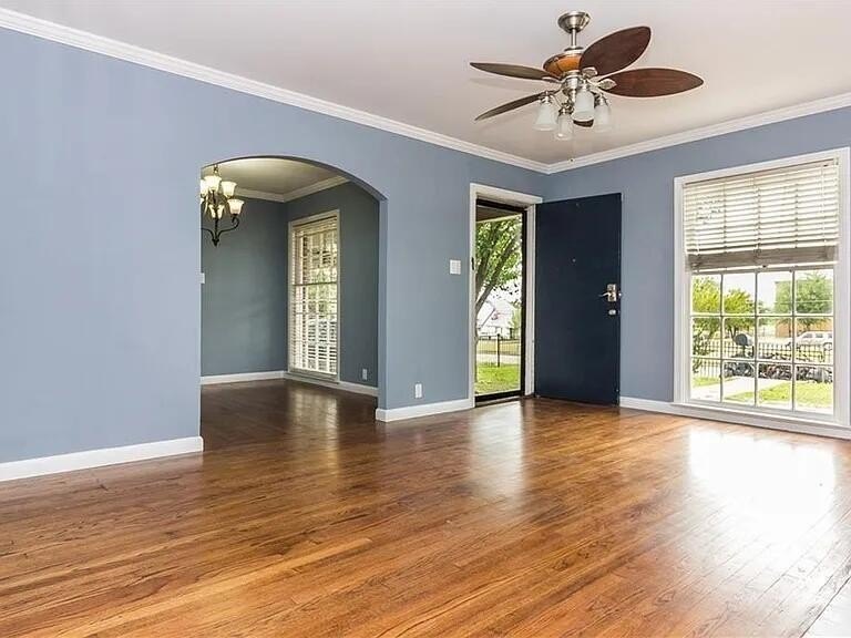 2 bed, 1 bath in Dallas - Photo 2