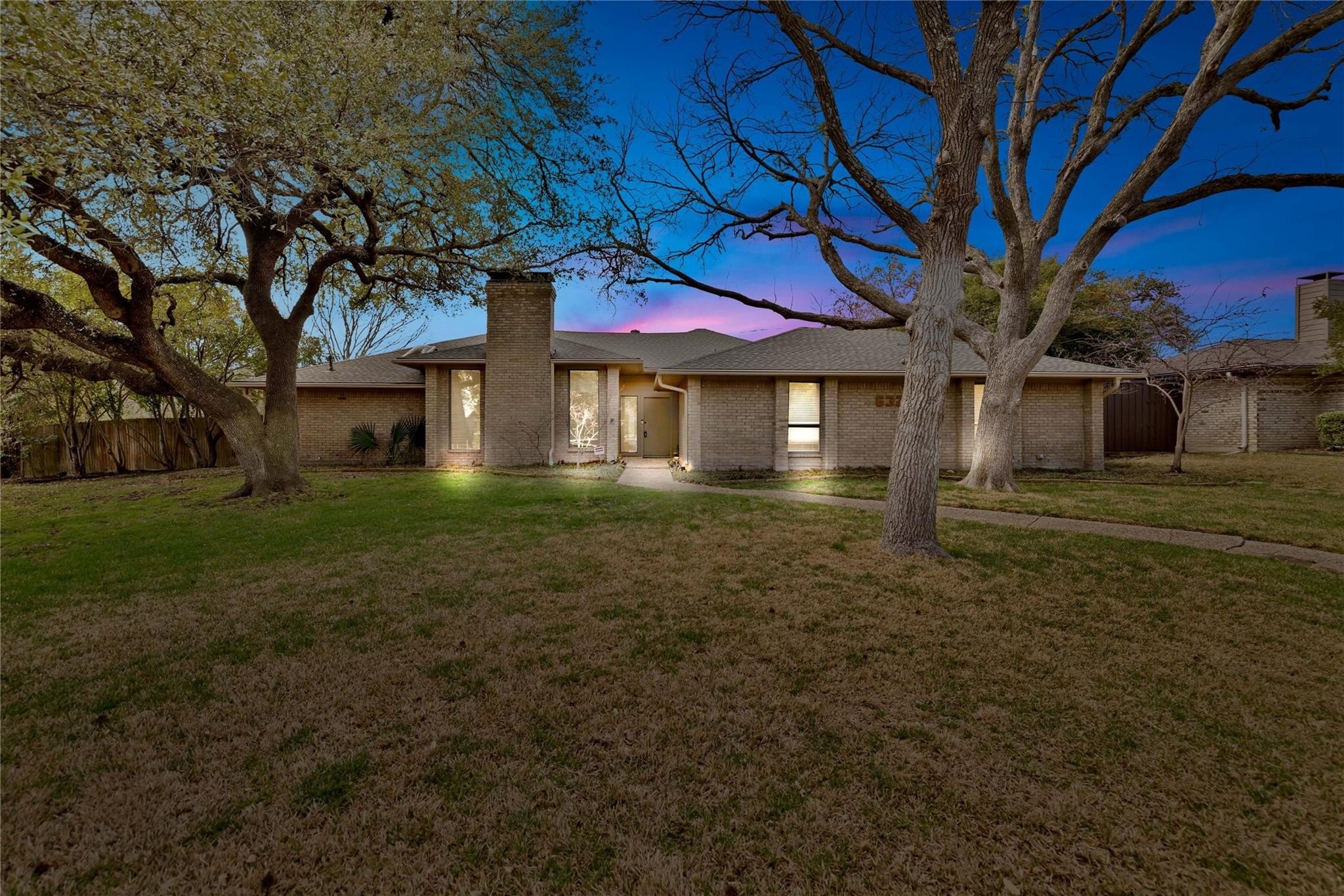4 bed, 3 bath in Dallas