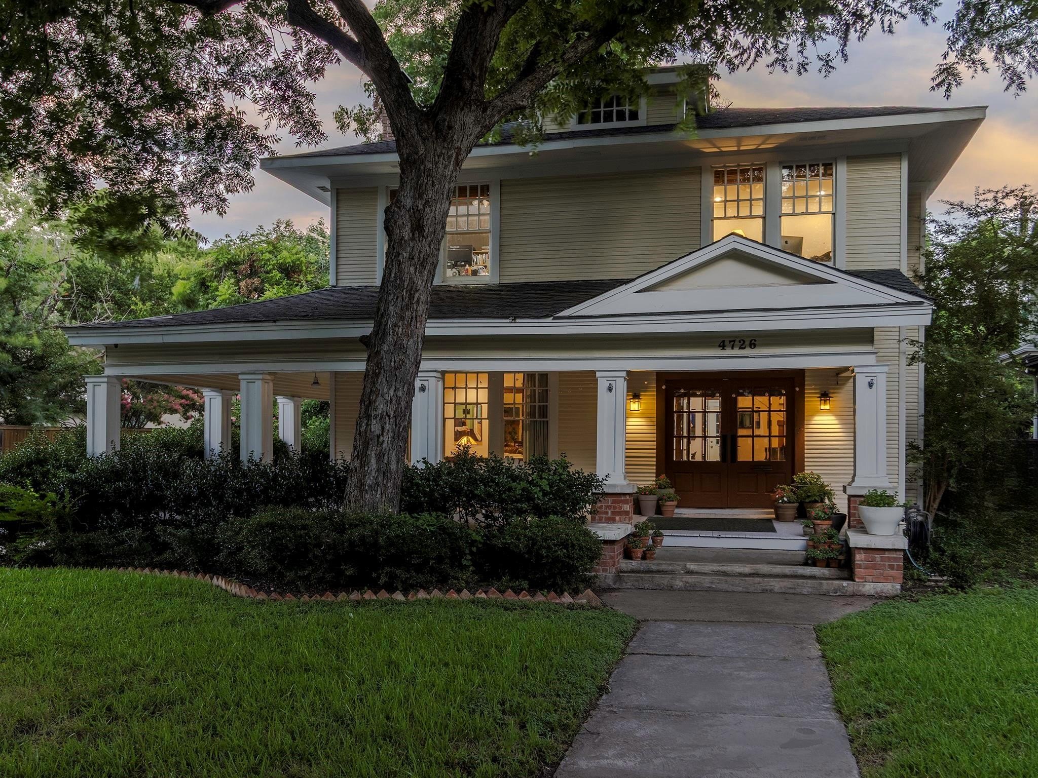 3 bed, 2 bath in Dallas