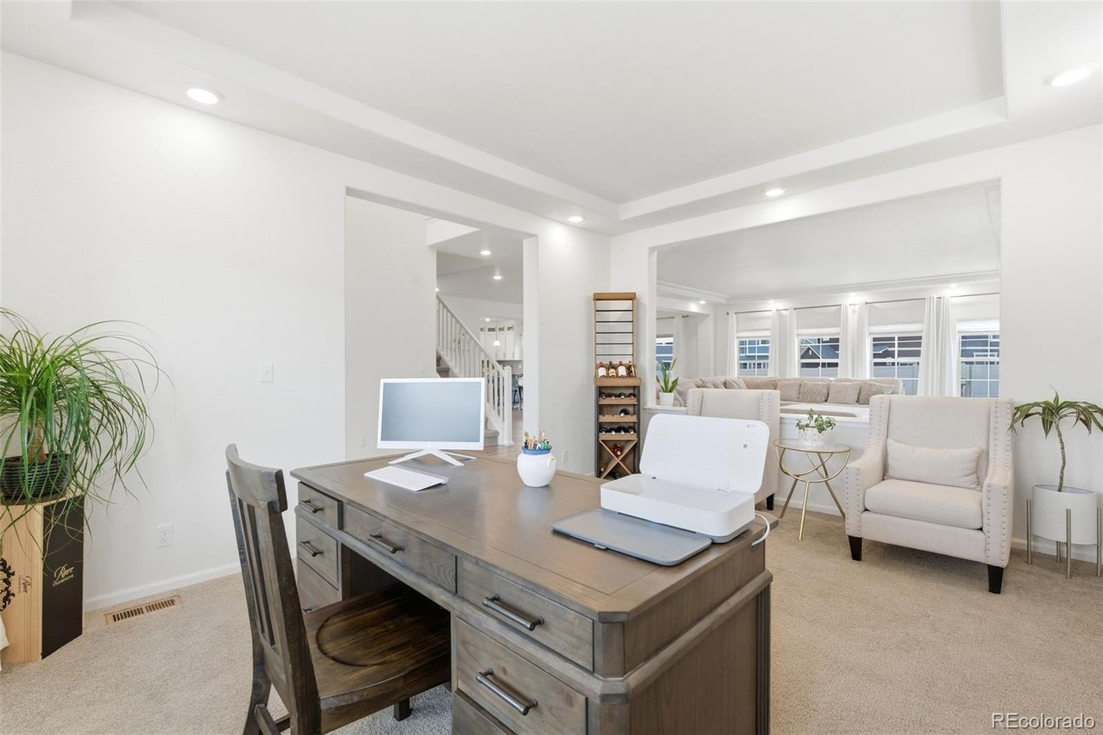 6 bed, 4 bath in Denver - Photo 2