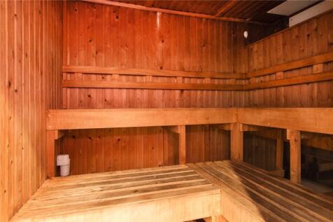 1 bed, 1 bath Apartment in London - Photo 13
