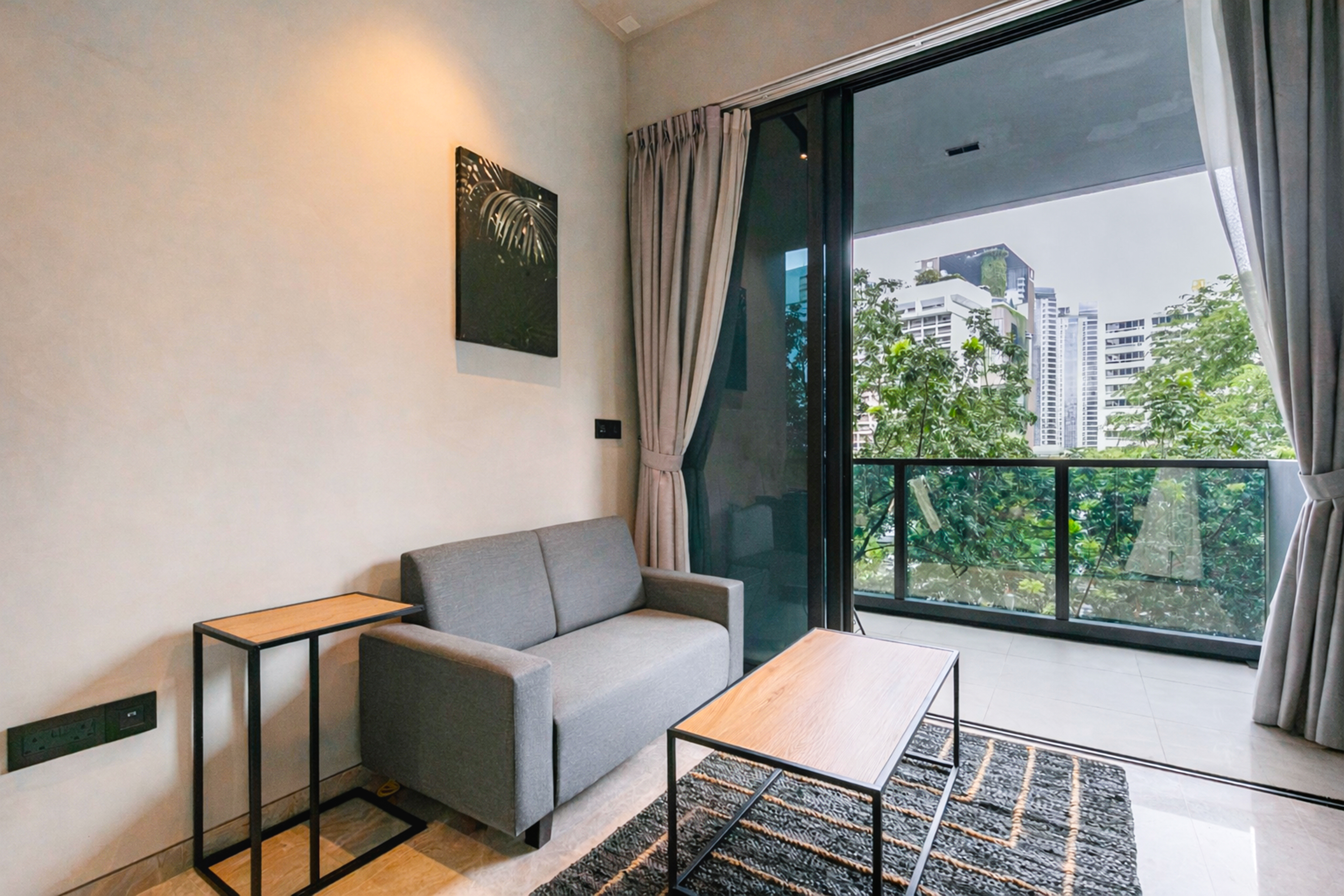 Move-In Ready Orchard Home, Steps to MRT & Malls