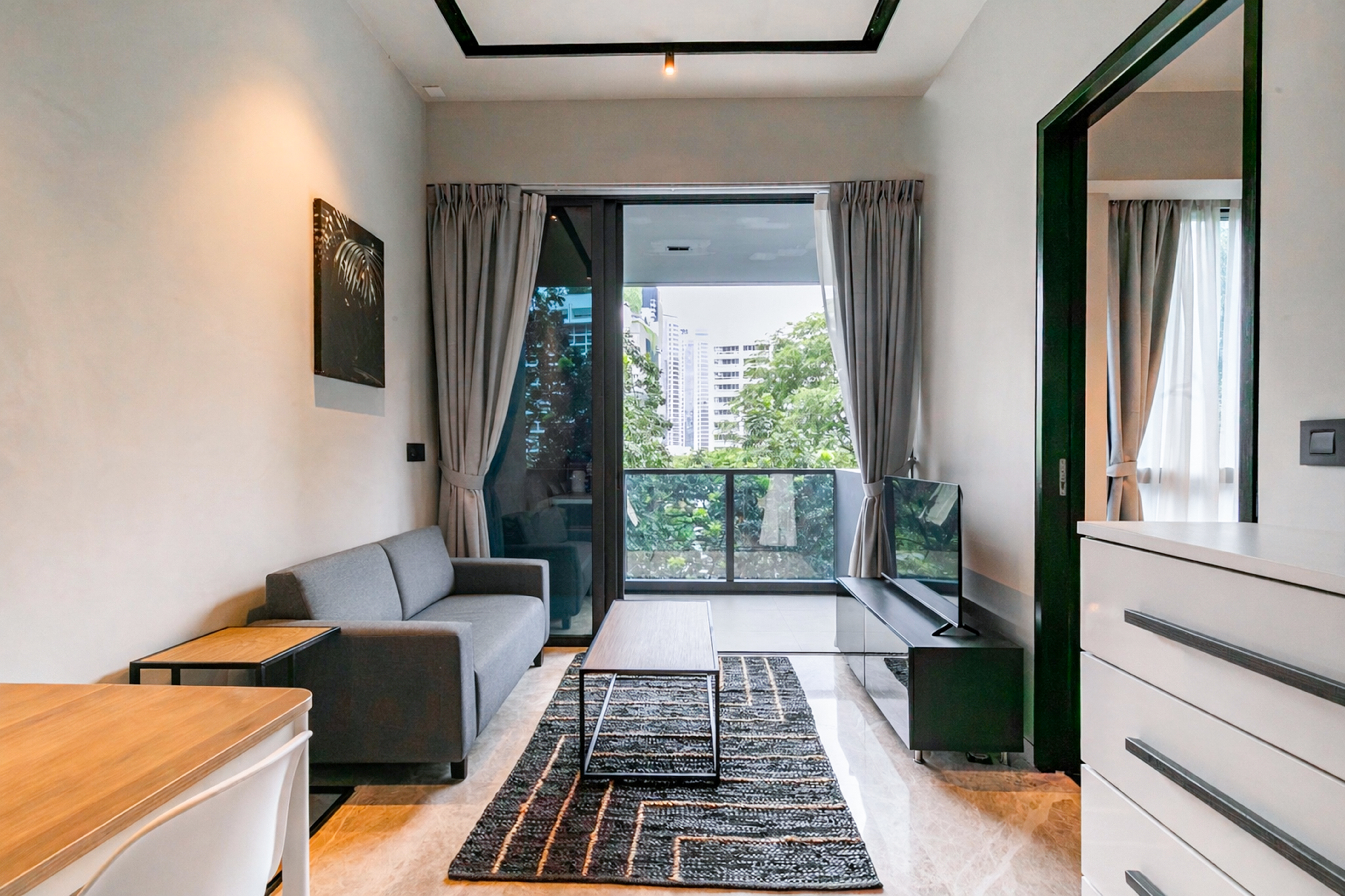 Move-In Ready Orchard Home, Steps to MRT & Malls - Photo 2