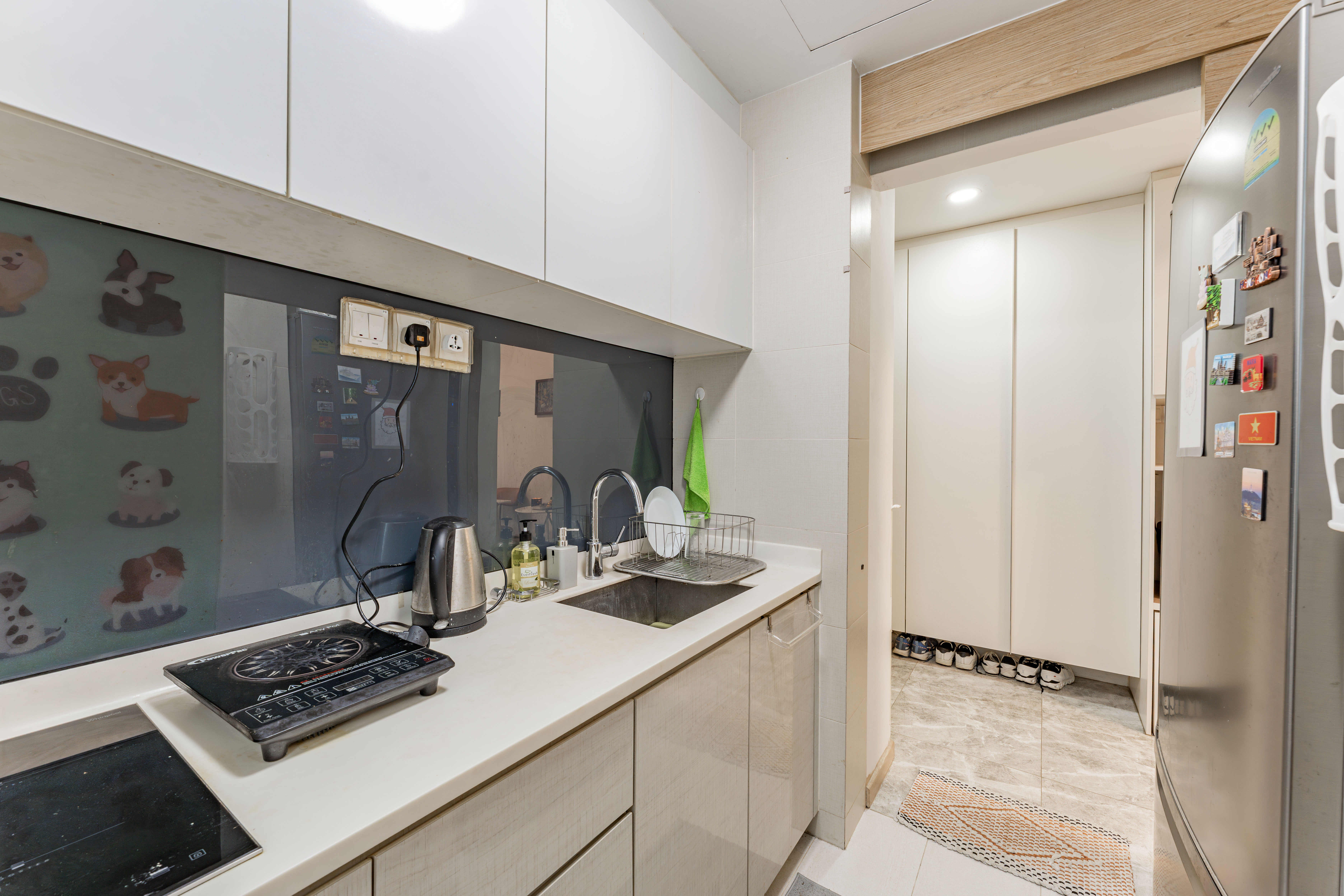 Fully Furnished 1-Bedroom Gem, Low-Floor Convenience - Photo 5