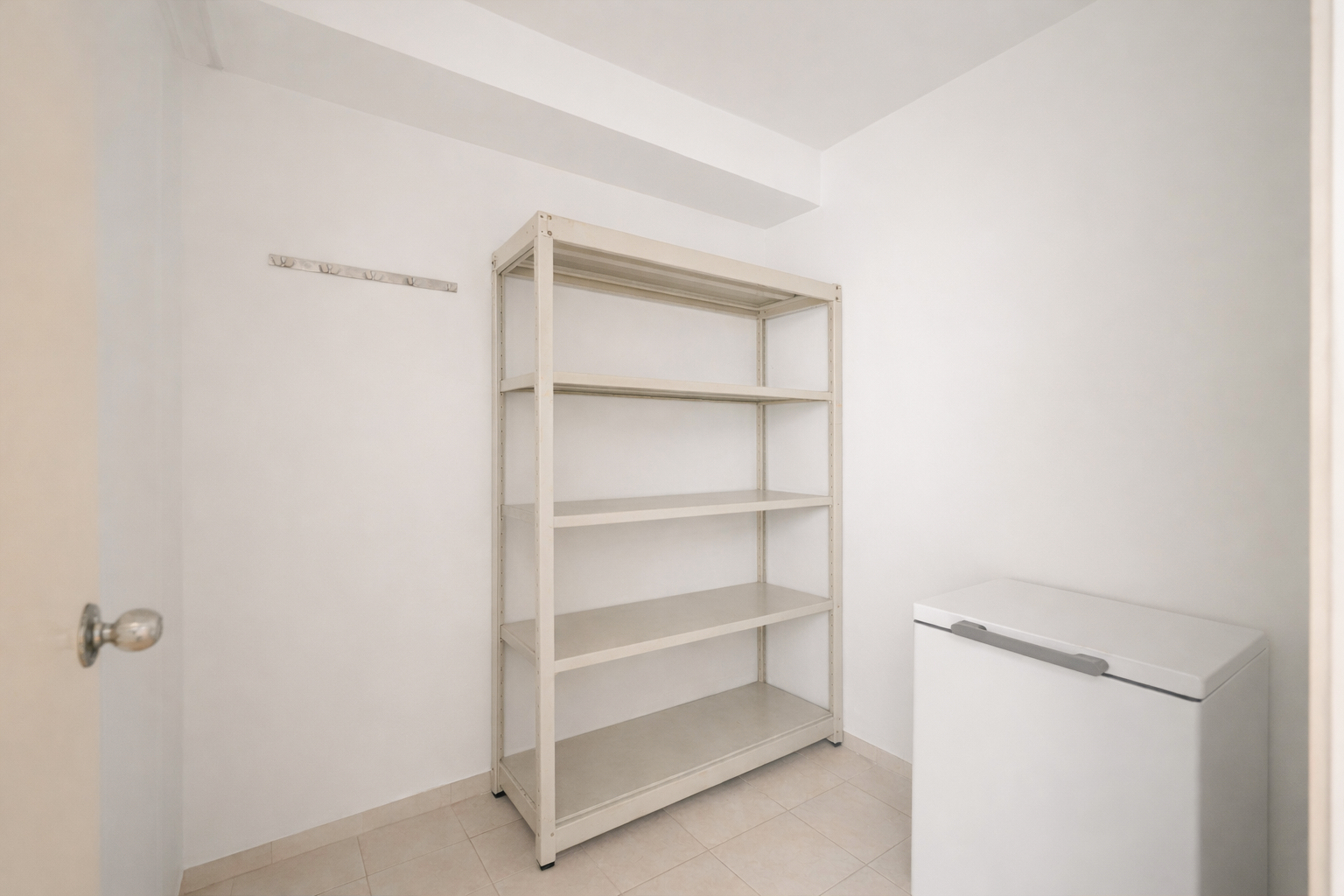 Rare Single-Storey Semi-D Near Hillview MRT - Photo 8