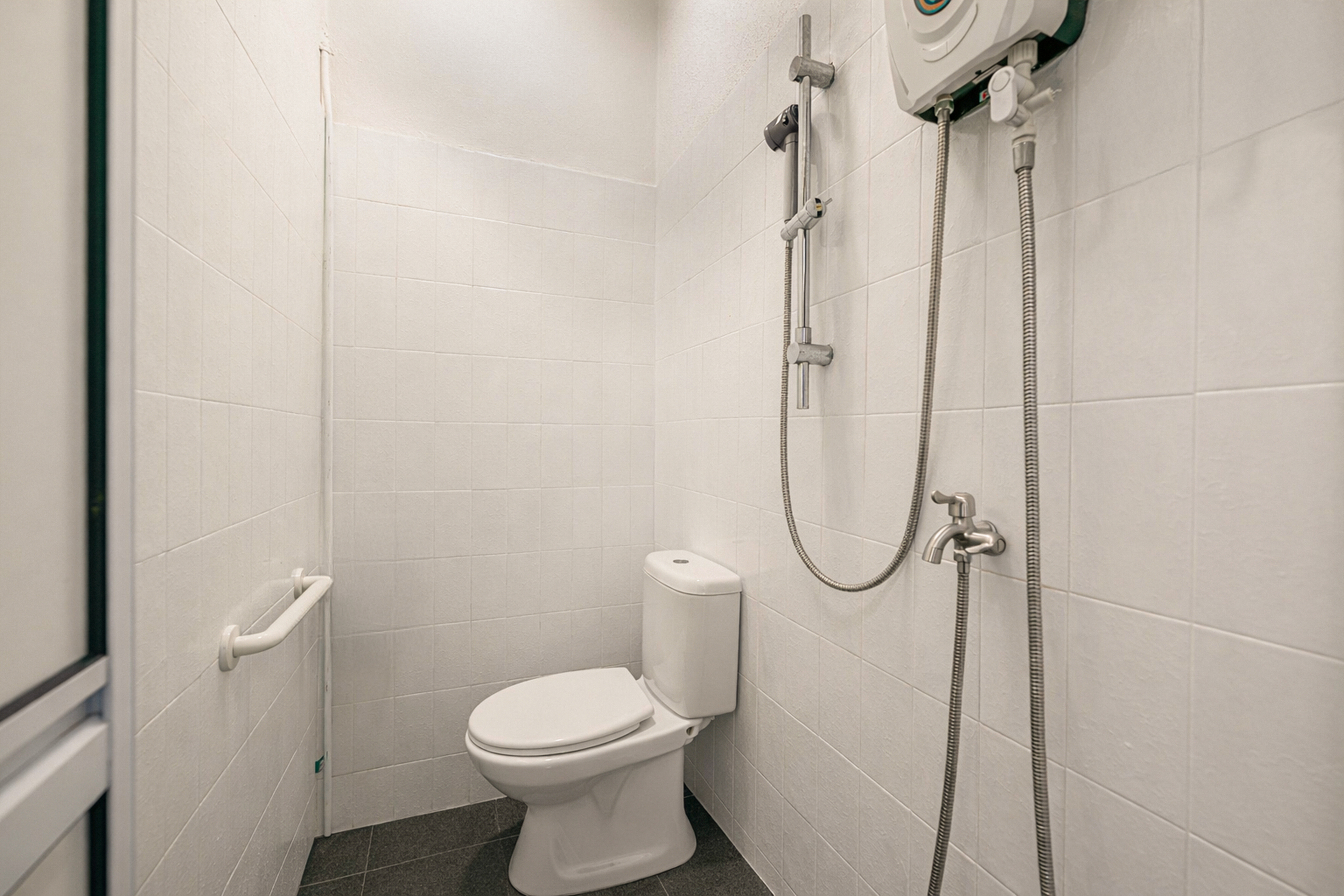 Rare Single-Storey Semi-D Near Hillview MRT - Photo 10