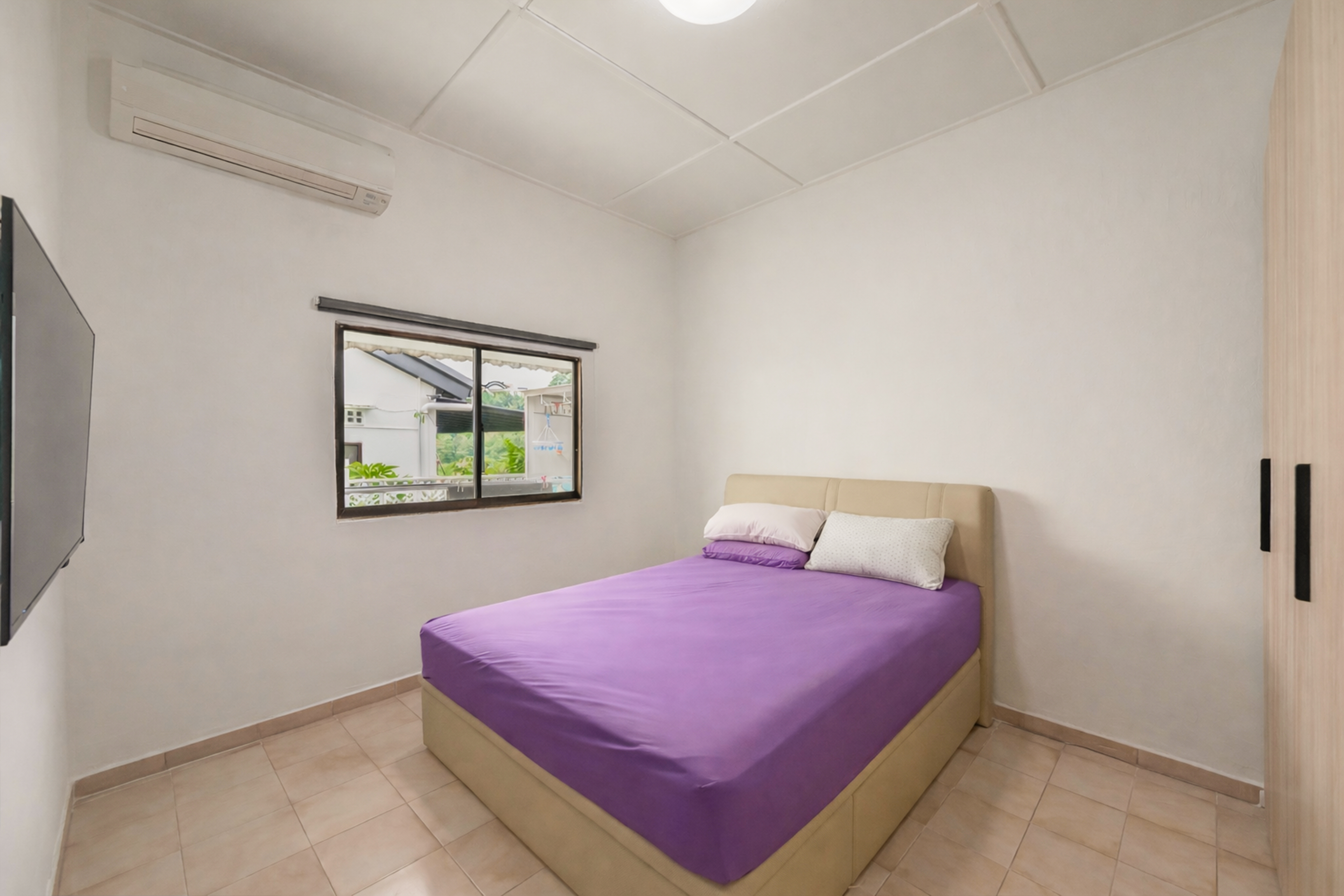 Rare Single-Storey Semi-D Near Hillview MRT - Photo 6
