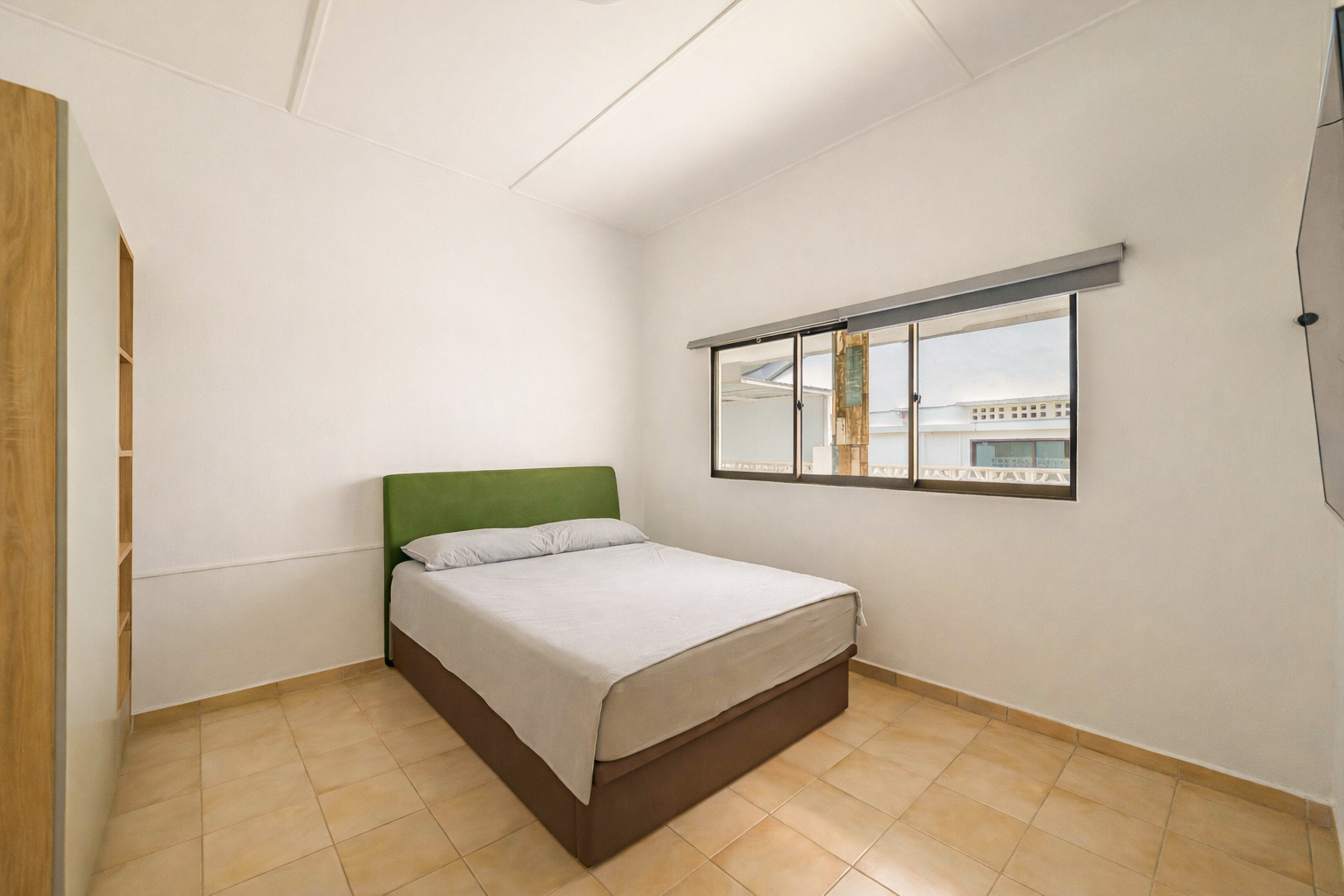 Rare Single-Storey Semi-D Near Hillview MRT - Photo 7