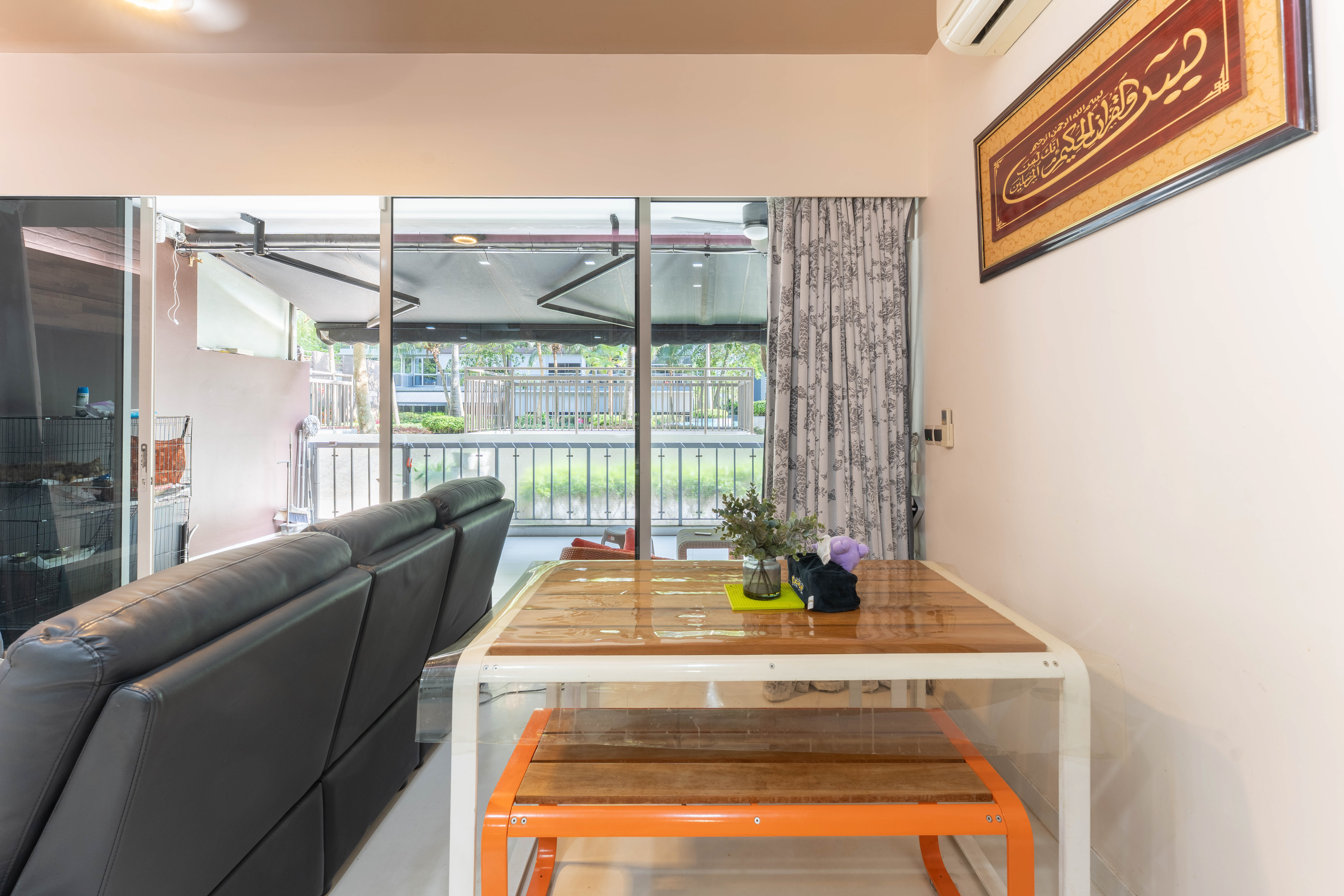 Pool-Facing Ground Floor Gem in Sengkang - Photo 2