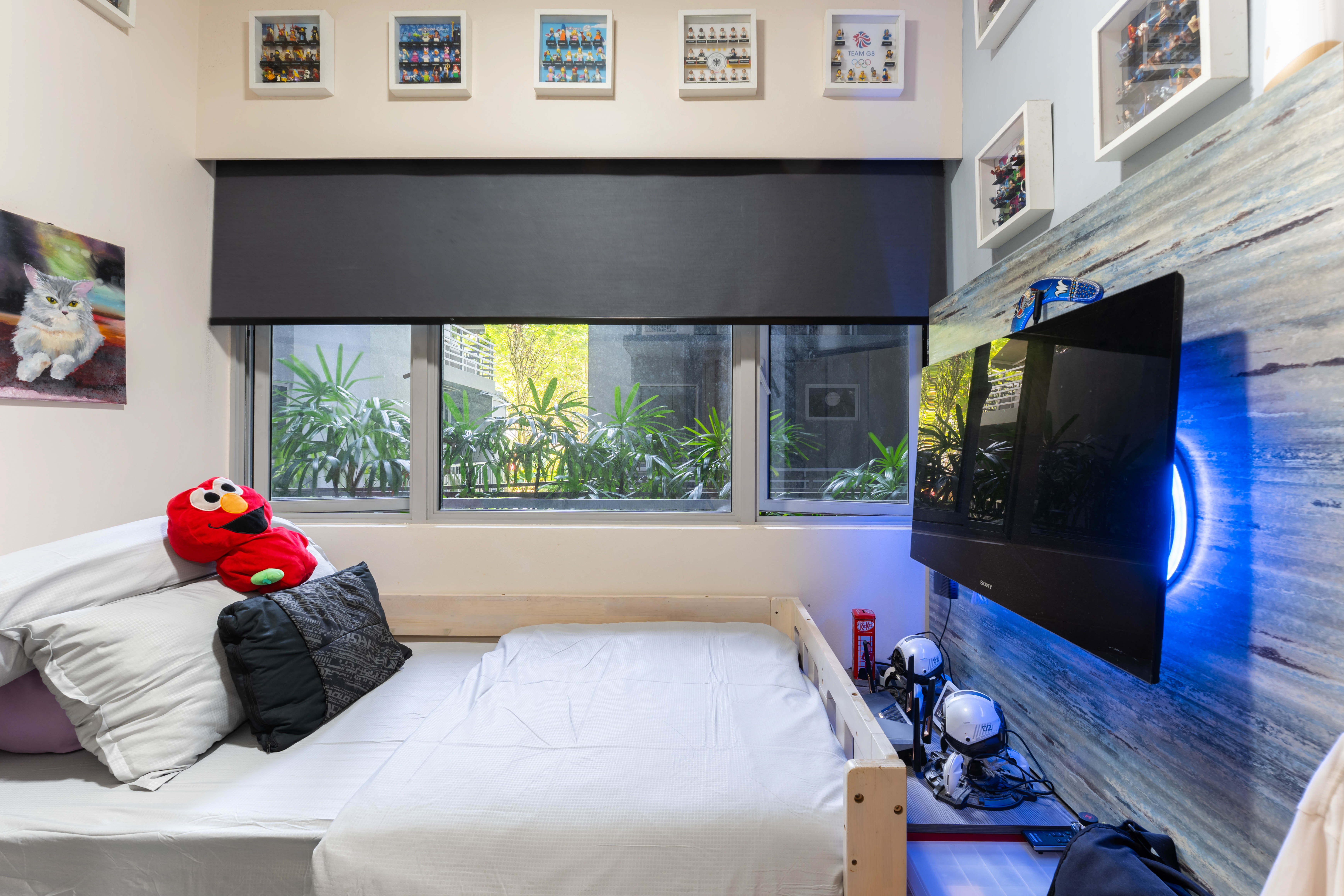 Pool-Facing Ground Floor Gem in Sengkang - Photo 13