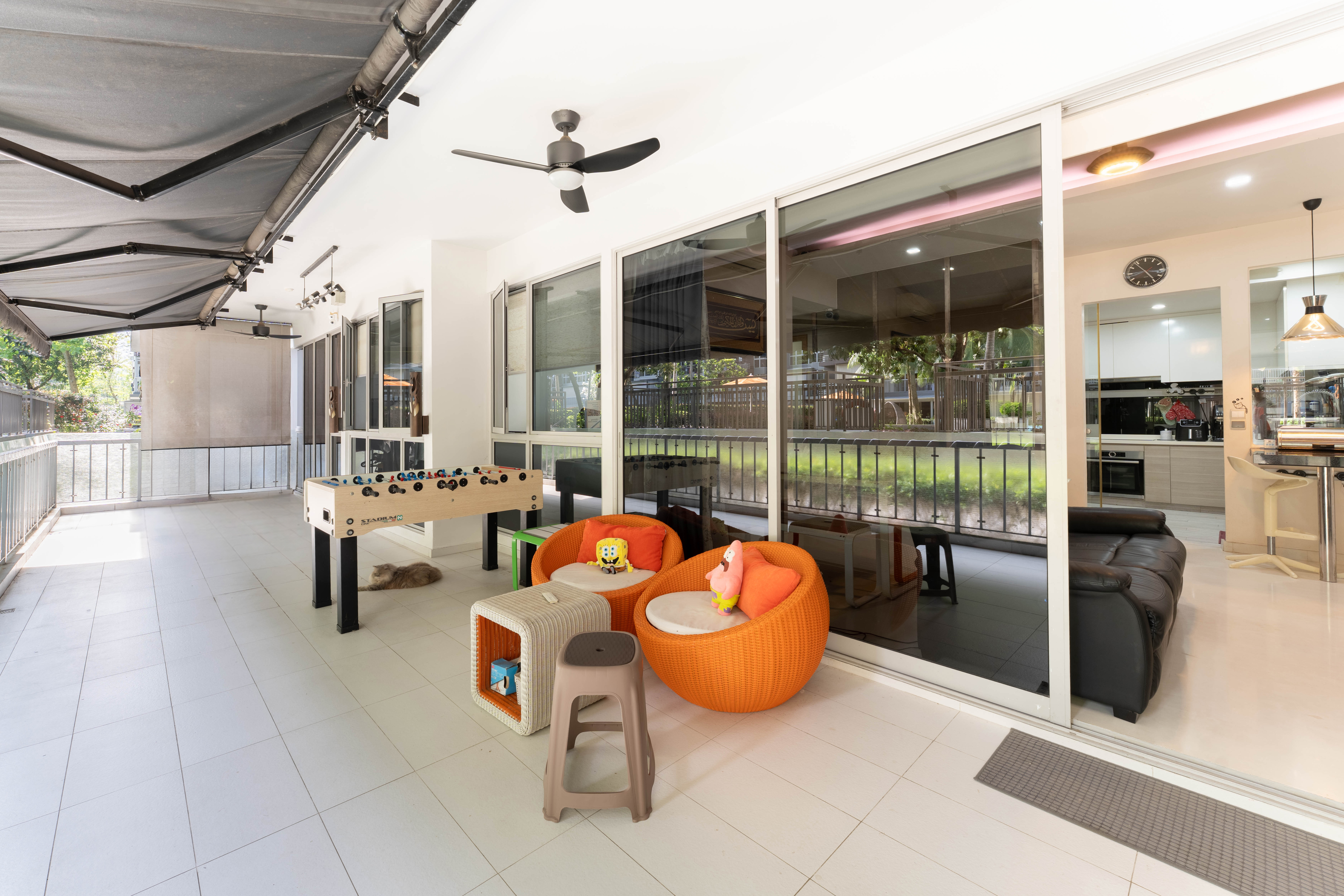 Pool-Facing Ground Floor Gem in Sengkang - Photo 6