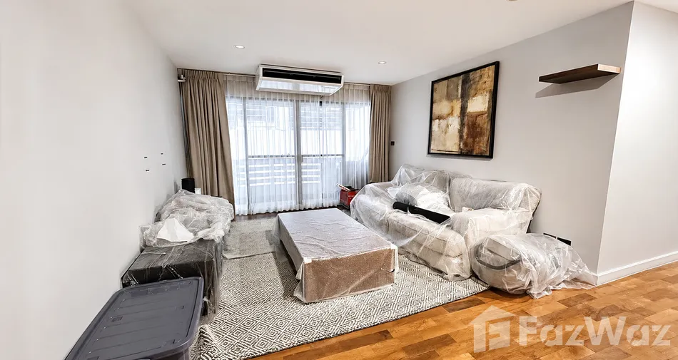 2 Bedroom Condo for sale at Le Premier 2 in Khlong Tan Nuea Bangkok - Photo 2