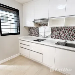 2 Bedroom Condo for sale at Le Premier 2 in Khlong Tan Nuea Bangkok - Photo 9
