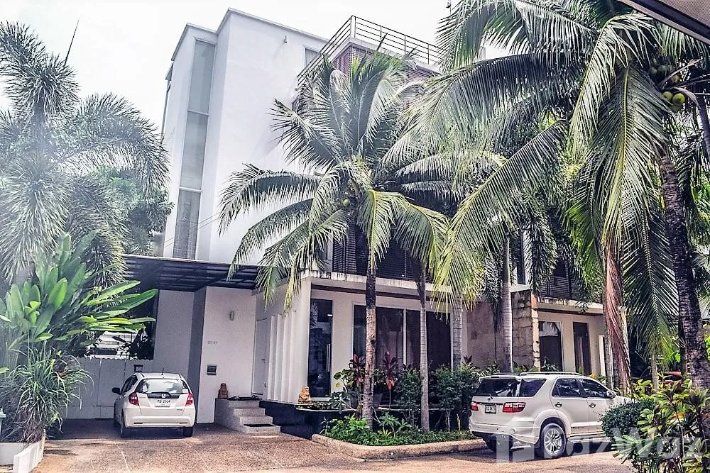 4 Bedroom Villa for sale at The Lantern in Ko Kaeo Phuket