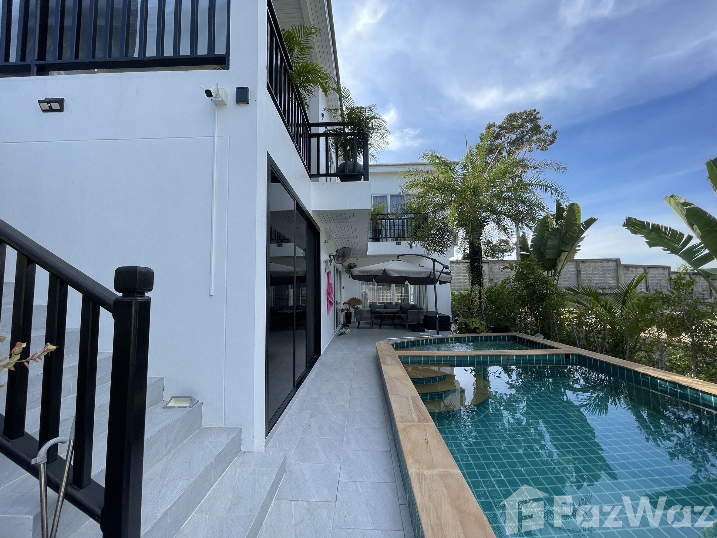 5 Bedroom House for sale at Vip Chain in Phe Rayong