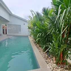3 Bedroom Villa for sale in Rawai Phuket - Photo 5