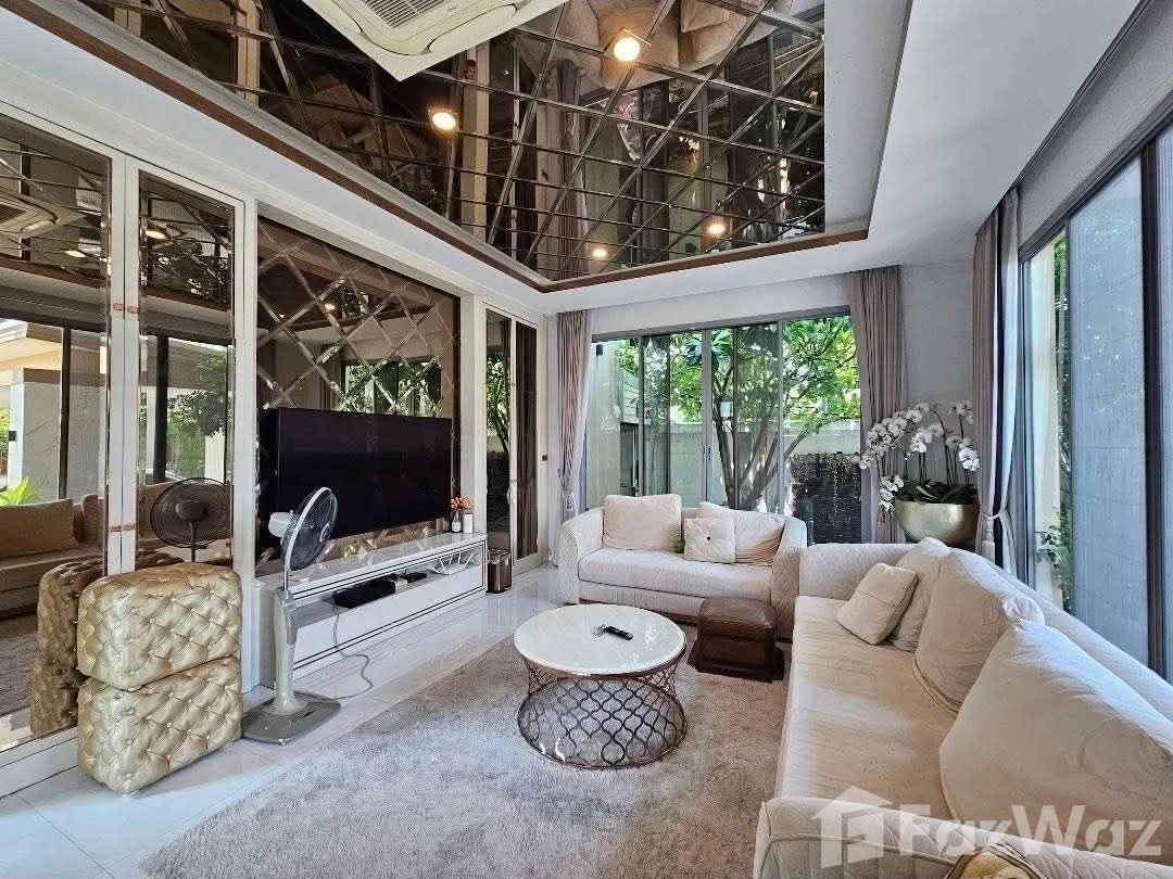 3 Bedroom House for sale in Wat Chalo Nonthaburi