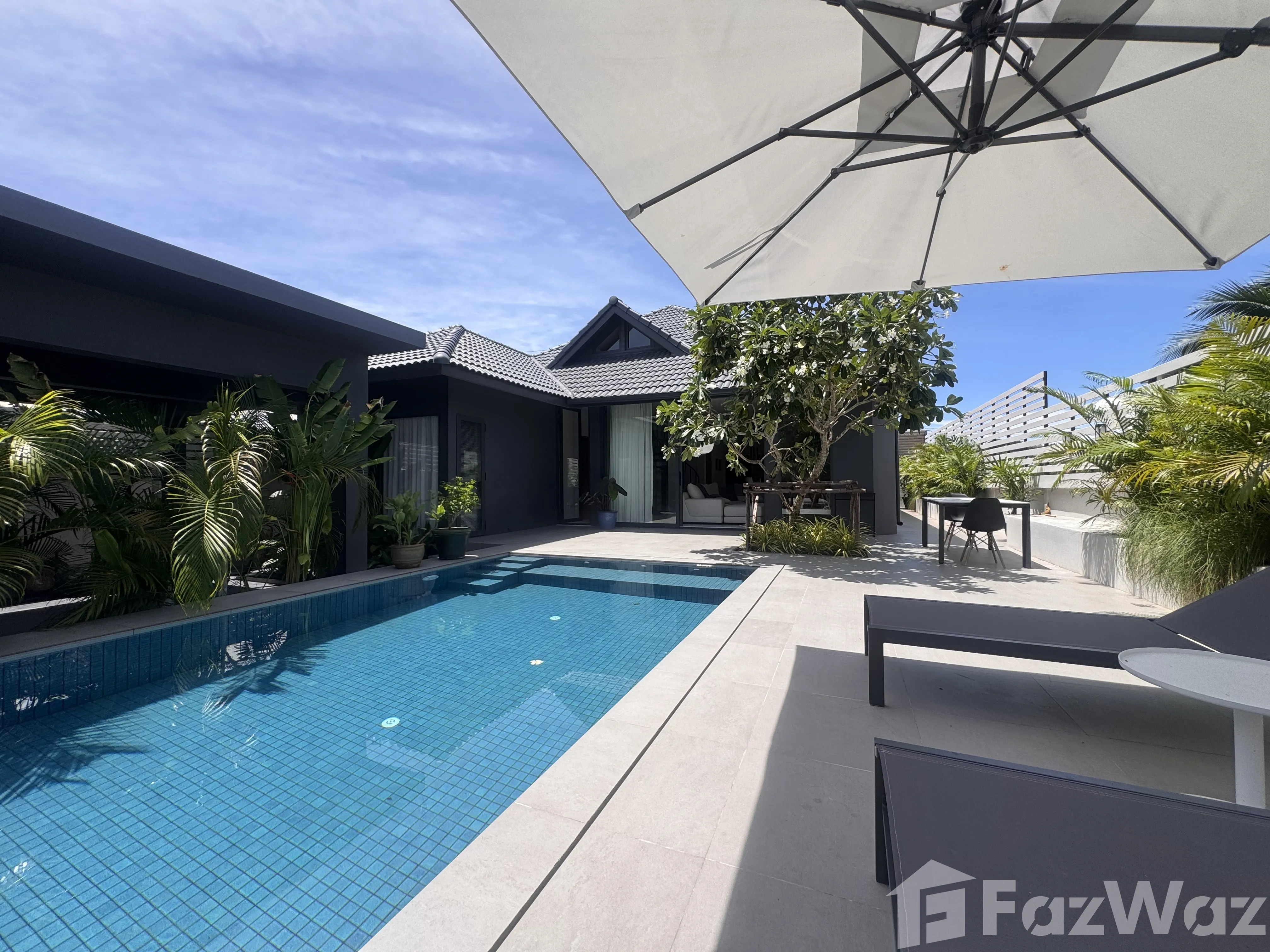4 Bedroom Villa for sale in Rawai Phuket - Photo 16