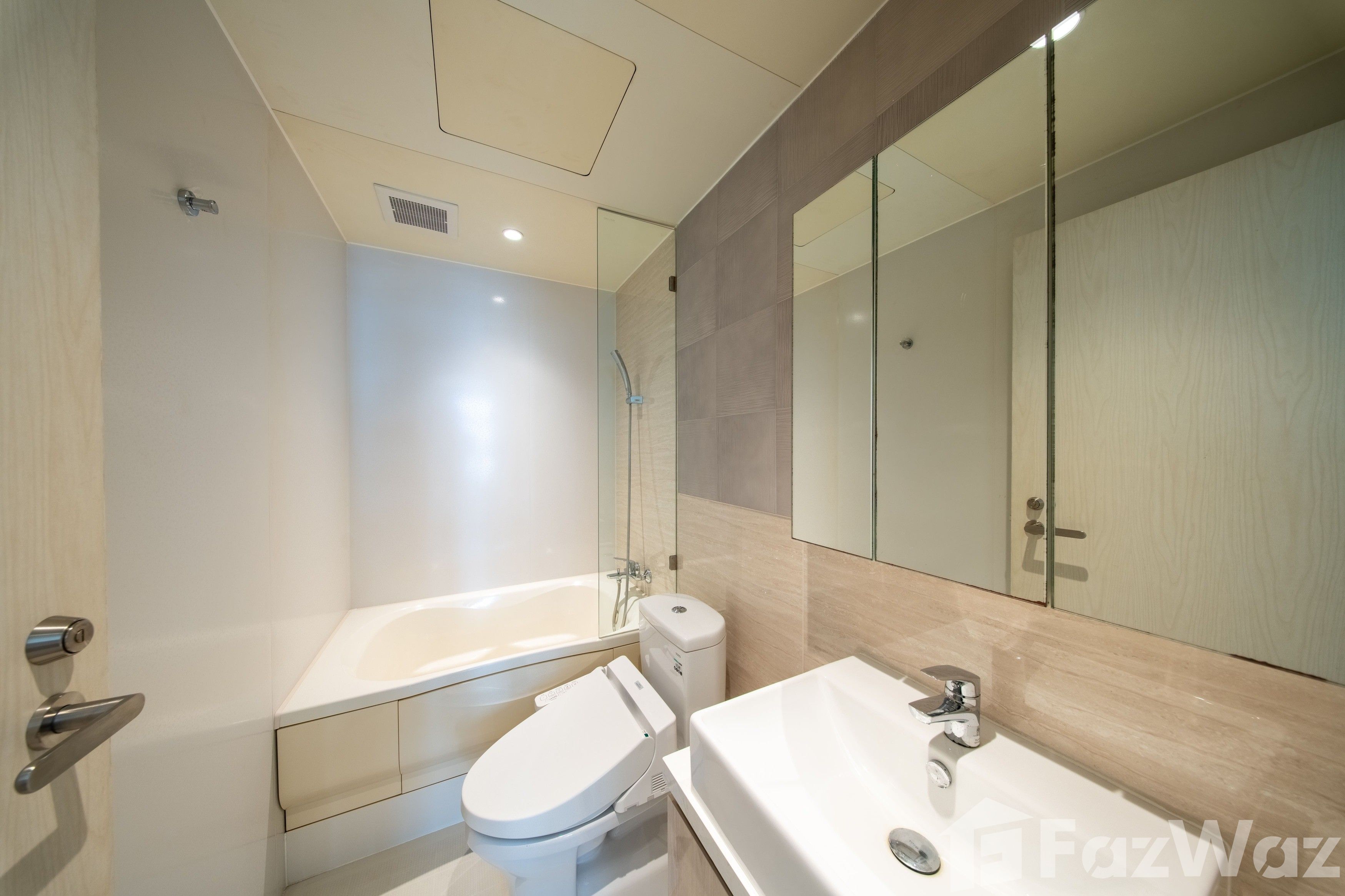 1 Bedroom Condo for sale at Runesu Thonglor 5 in Khlong Tan Nuea Bangkok - Photo 17