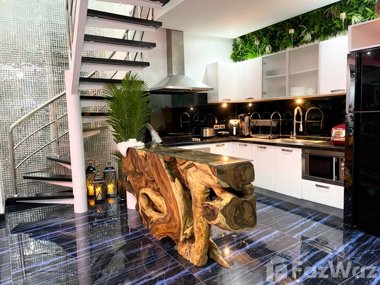 8 Bedroom Villa for sale at Palm Oasis in Nong Prue Pattaya - Photo 15