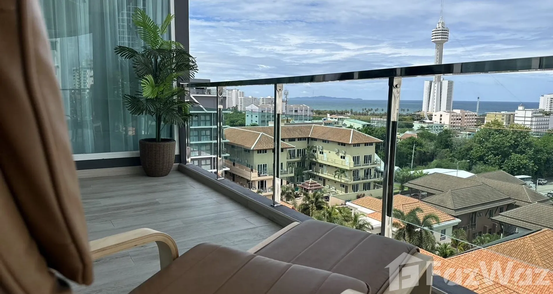 2 Bedroom Condo for sale at Tropicana Condotel in Nong Prue Pattaya - Photo 3