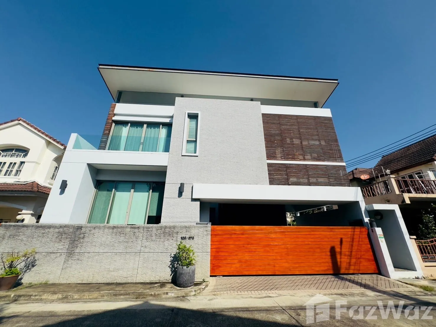 3 Bedroom House for sale in Bang Rak Noi Nonthaburi