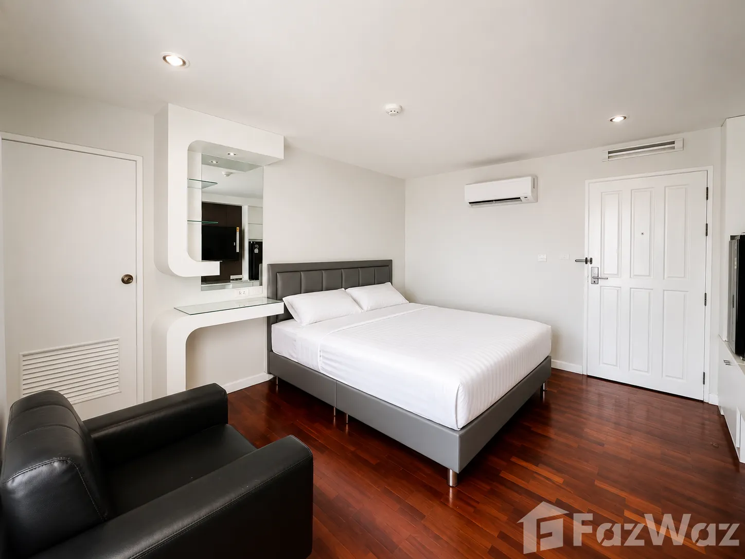 5 Bedroom Condo for sale at Baan Chan in Khlong Tan Nuea Bangkok