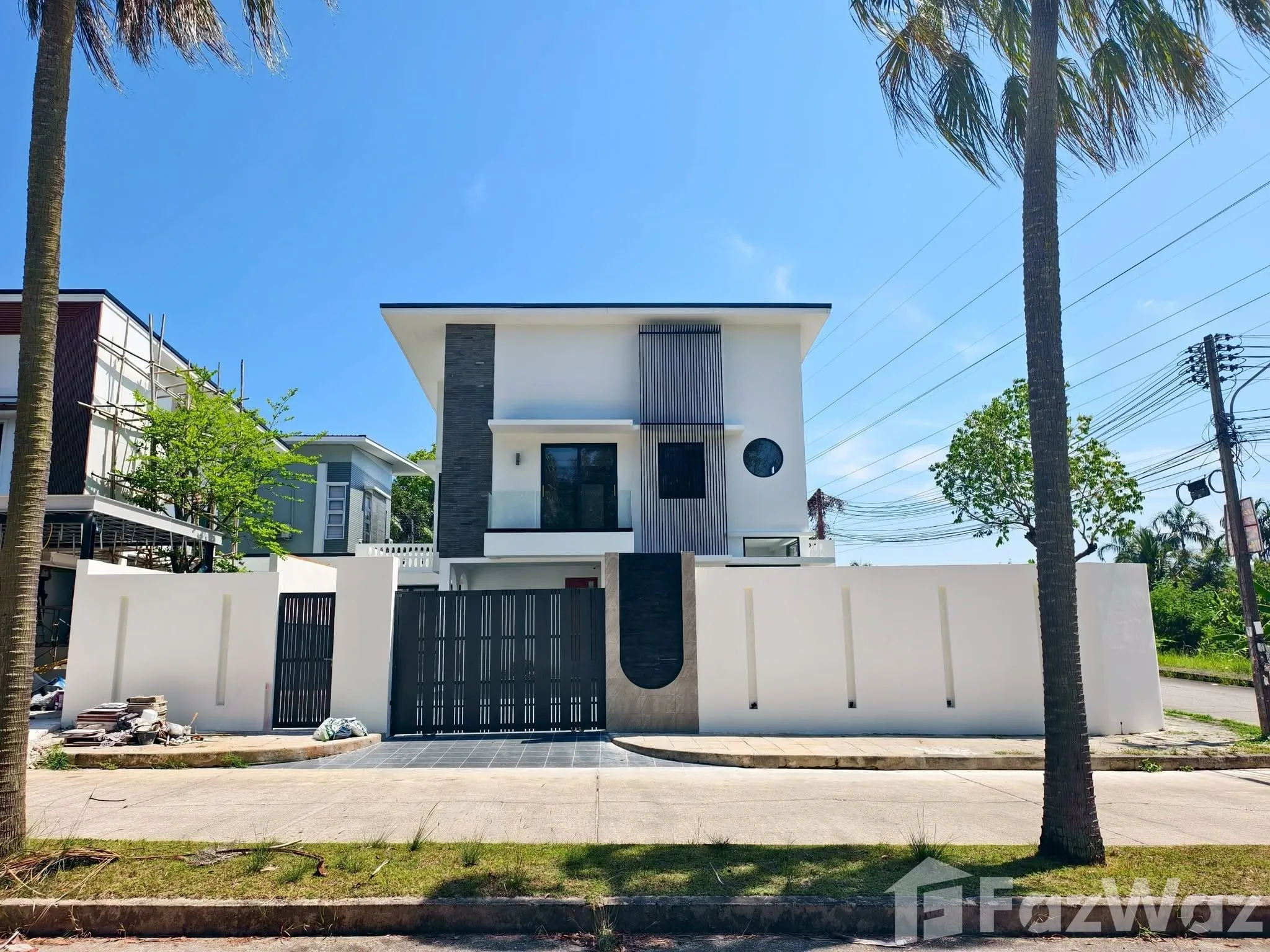 4 Bedroom Villa for sale at Baan Rock Garden By Pass Phuket 6 in Ko Kaeo Phuket
