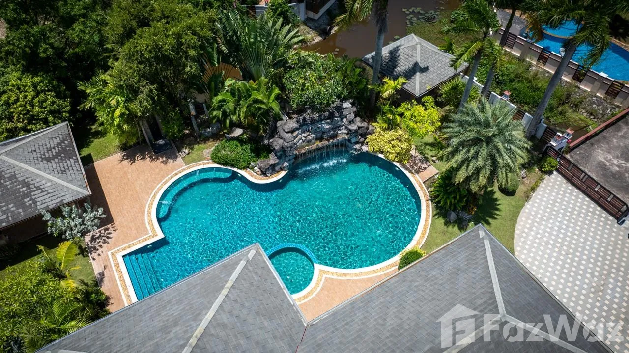 4 Bedroom Villa for sale at Baan Dusit Pattaya Park in Huai Yai Pattaya - Photo 18