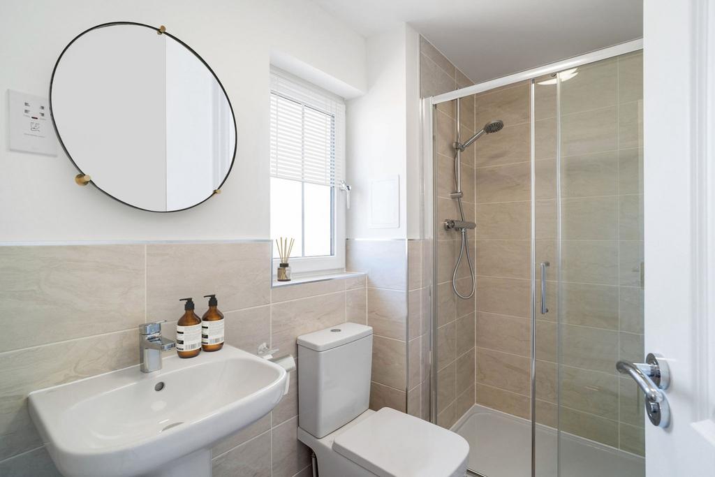 3 bedroom semi-detached house for sale - Photo 18