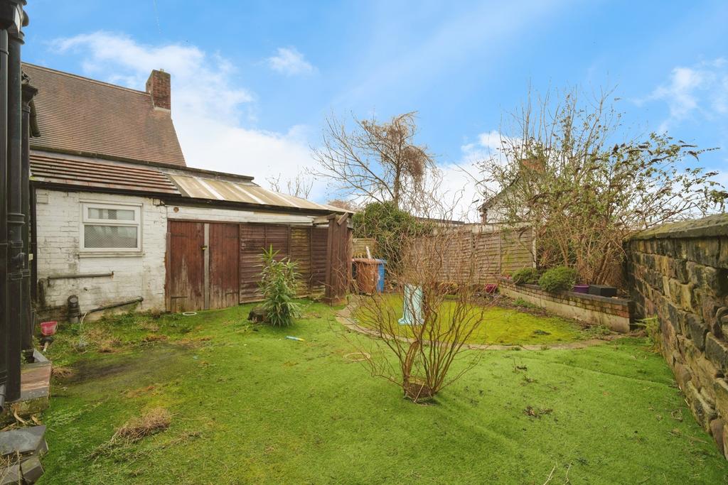 5 bedroom end of terrace house for sale - Photo 20