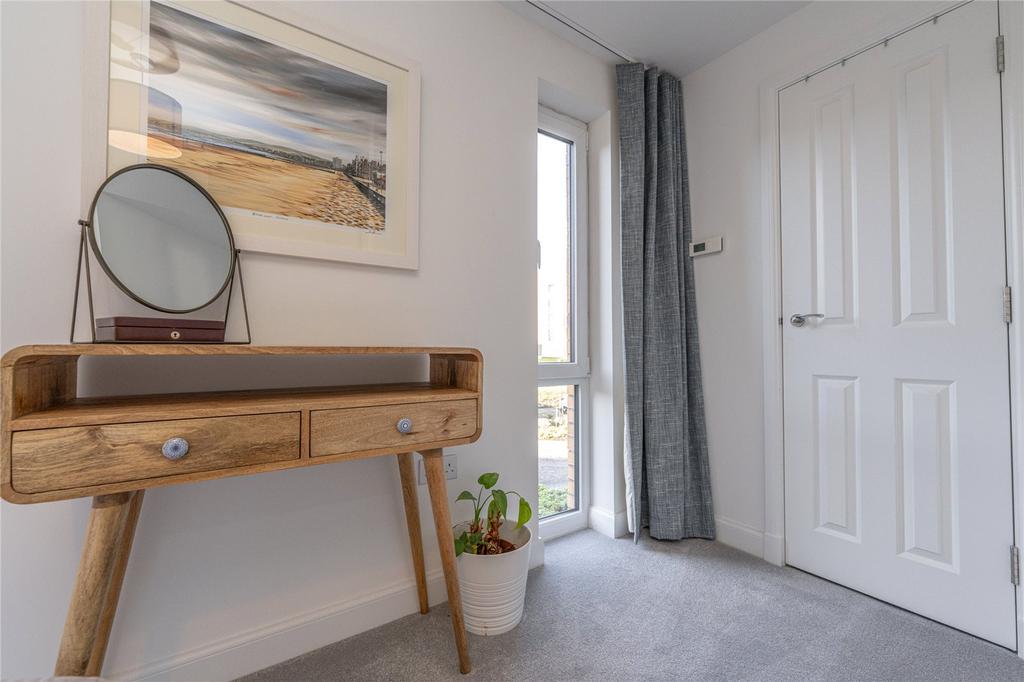 3 bedroom end of terrace house for sale - Photo 15
