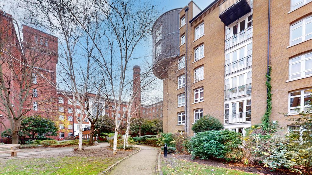 1 bedroom flat for sale - Photo 17